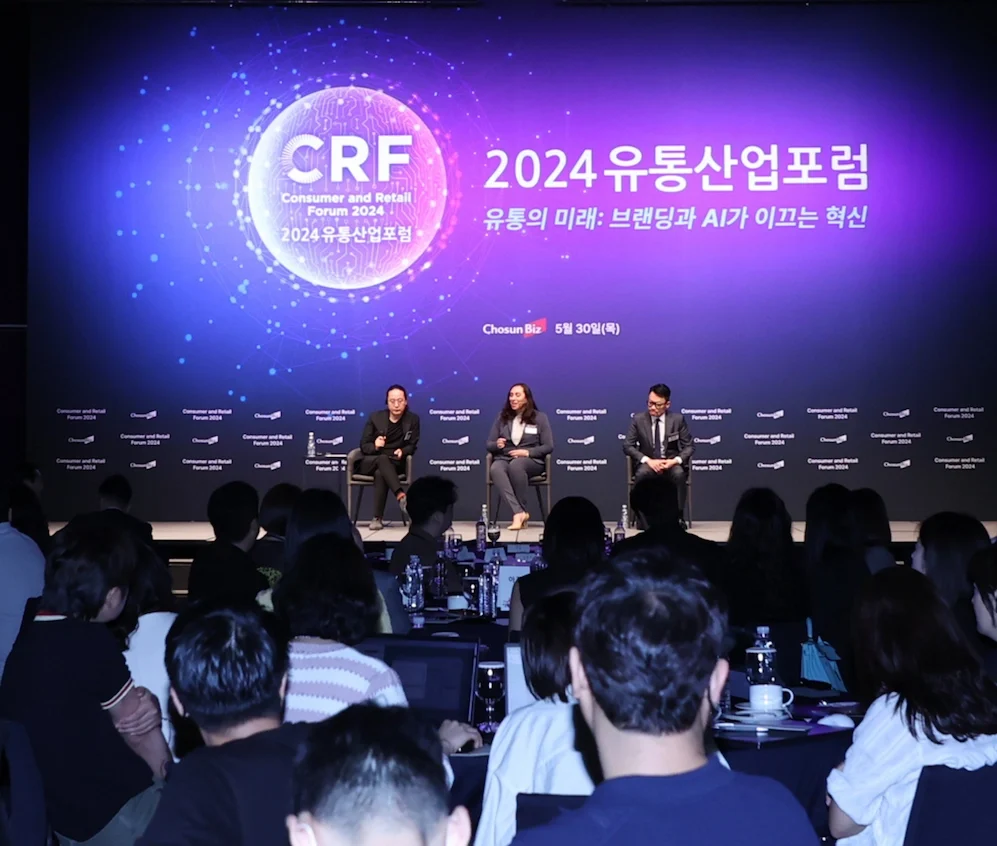 Suzanne Knight Keynote Speaker and Workshop Leader, Advisor and Consultant, on Accelerating Change for Leaders